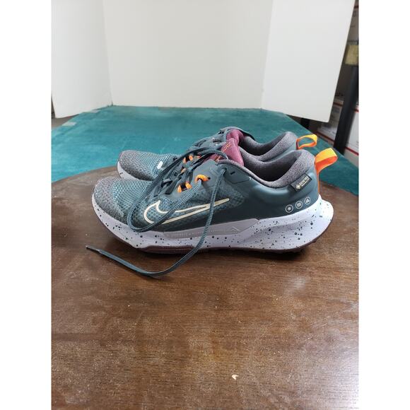 Nike React Pegasus Trail 4 GTX Shoes Womens 7.5 Gray Orange Waterproof Running - Picture 7 of 13